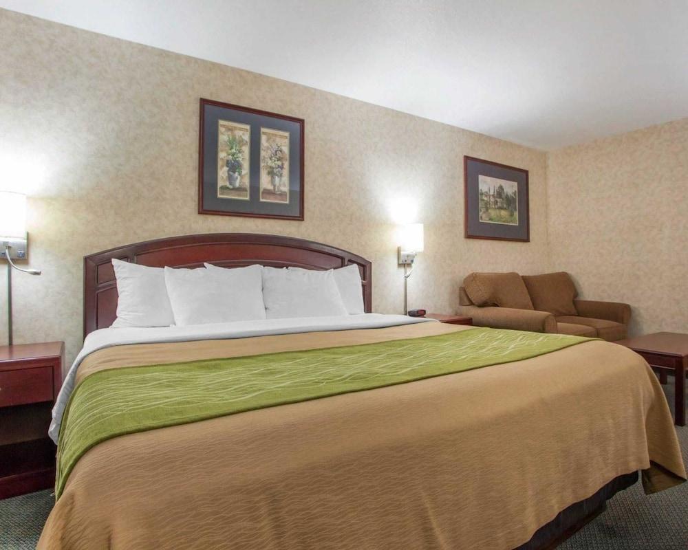 Comfort Inn Story City Exterior photo