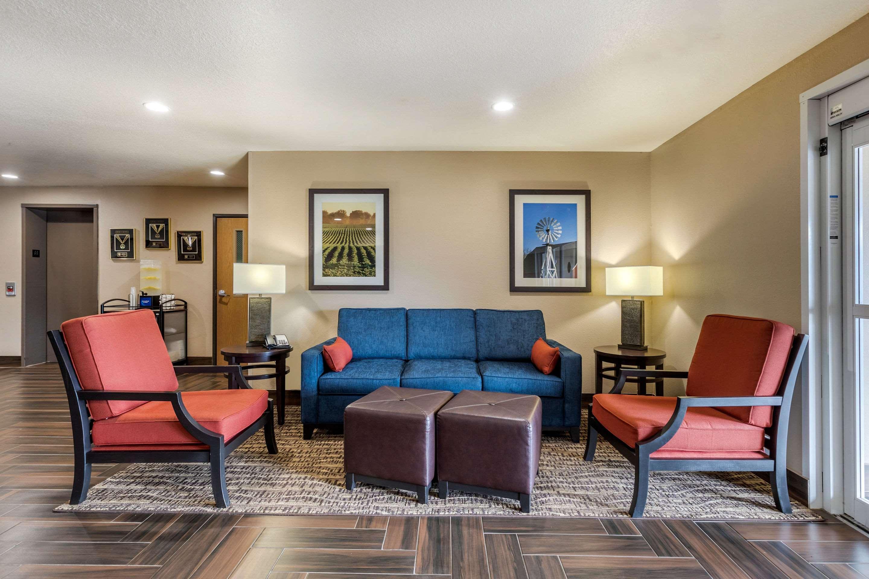 Comfort Inn Story City Exterior photo