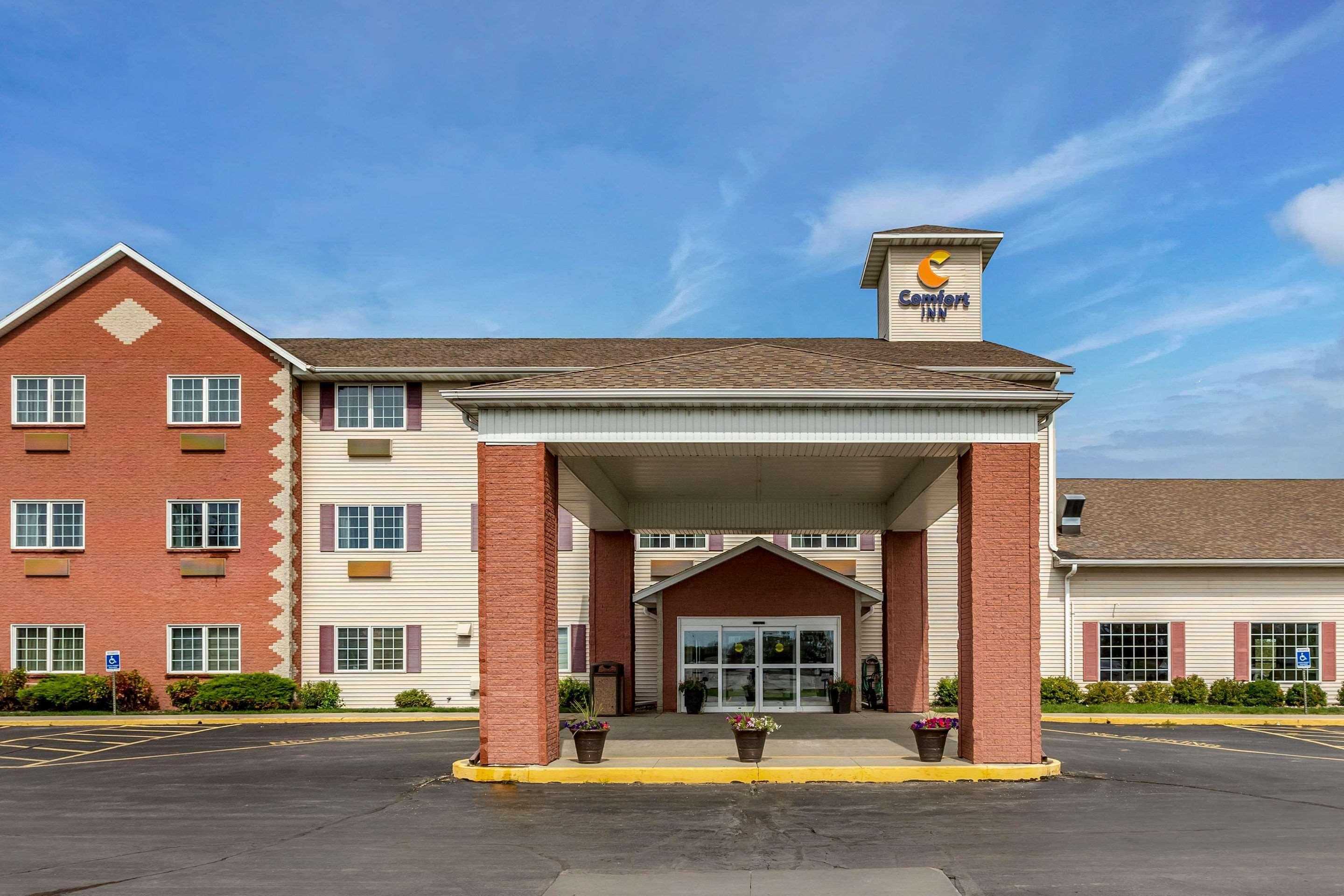 Comfort Inn Story City Exterior photo