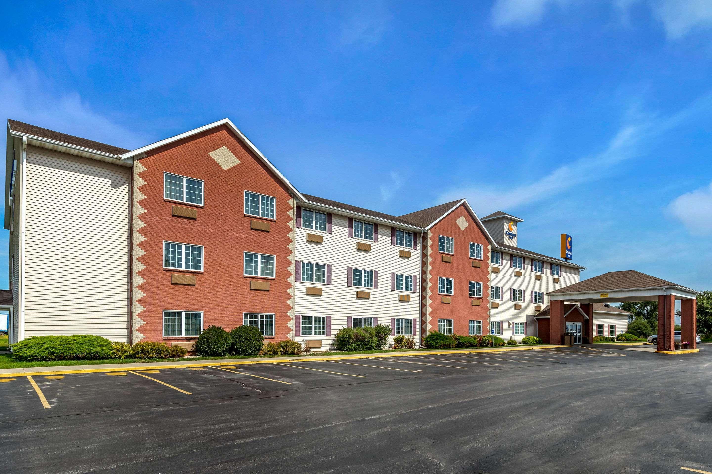 Comfort Inn Story City Exterior photo